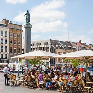 Appartement 1 Bedroom Near Metro, Shops & Schools, Lille