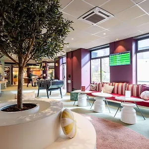 Hotel Ibis Centre Gares, Lille